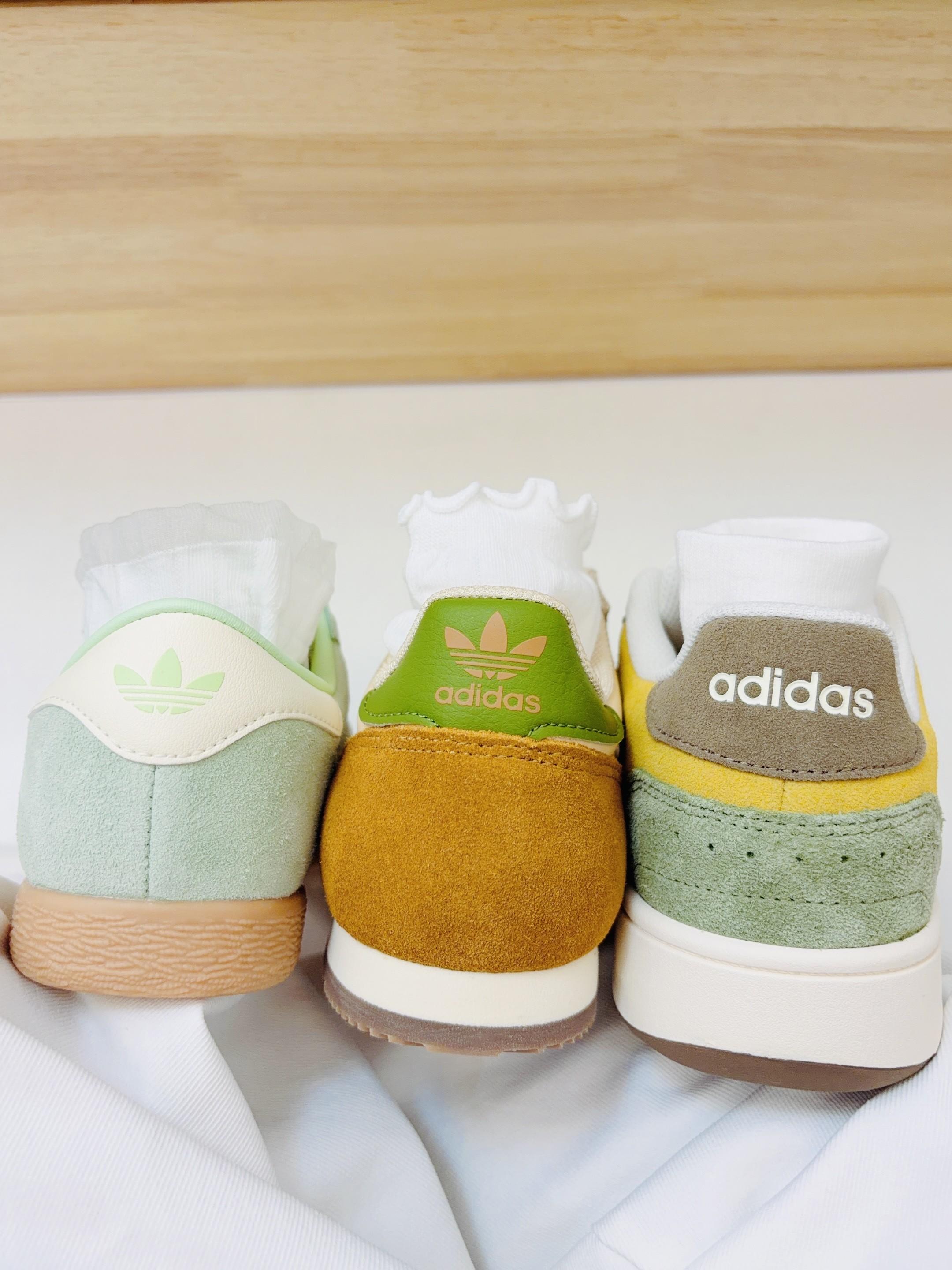 多巴胺奶绿Adidas搭新袜子好好看☘️💚